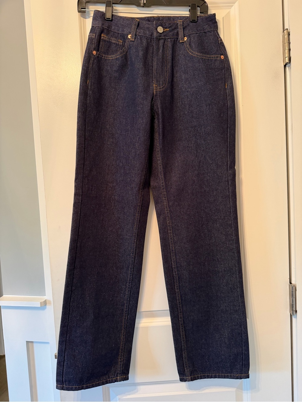 Women's Straight-Leg Jeans in Dark Indigo